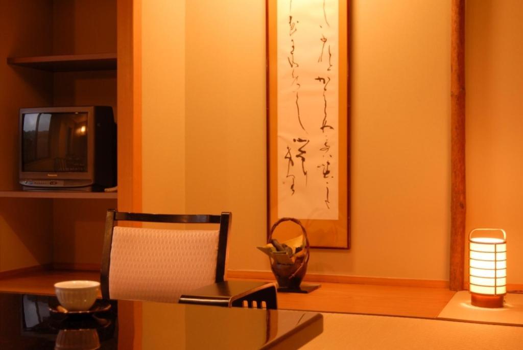 Marukyu Ryokan Izu  Room photo